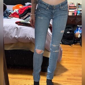 vintage american eagle low rise jeans (distressed)